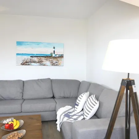 Andreas-nielsen-str. 12, W3 *